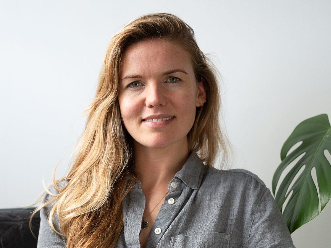 Claudia J Smith | Psychotherapist